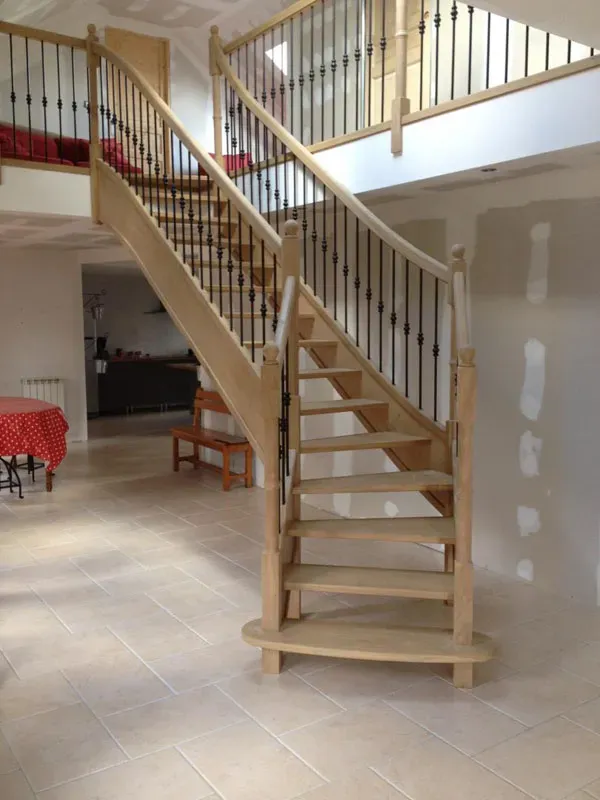 escalier-bois-style-rustique.jpg
